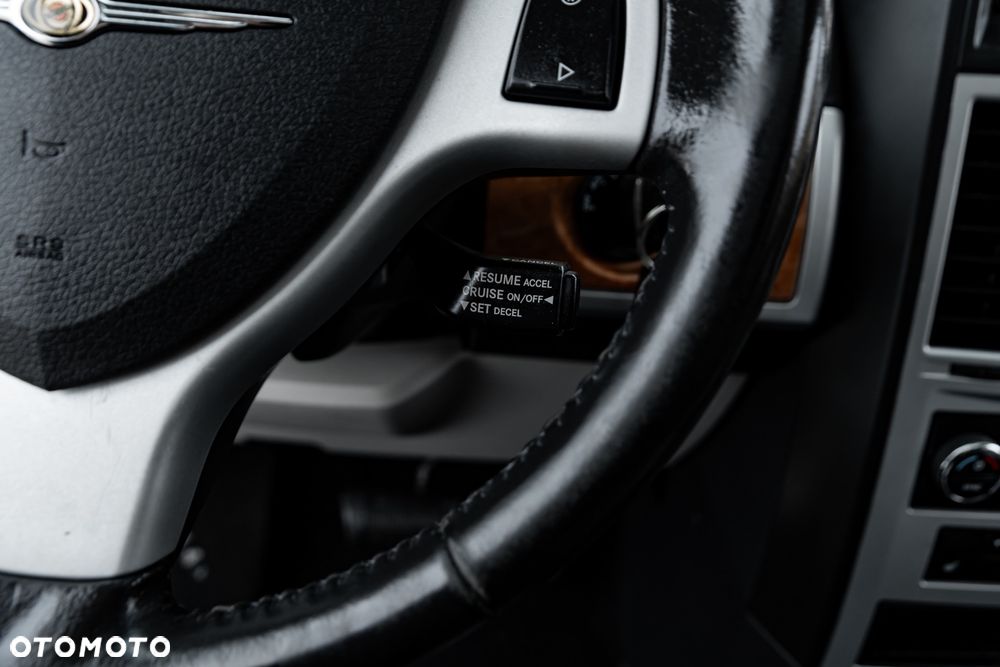 Chrysler Grand Voyager 2.8 CRD Limited - 31