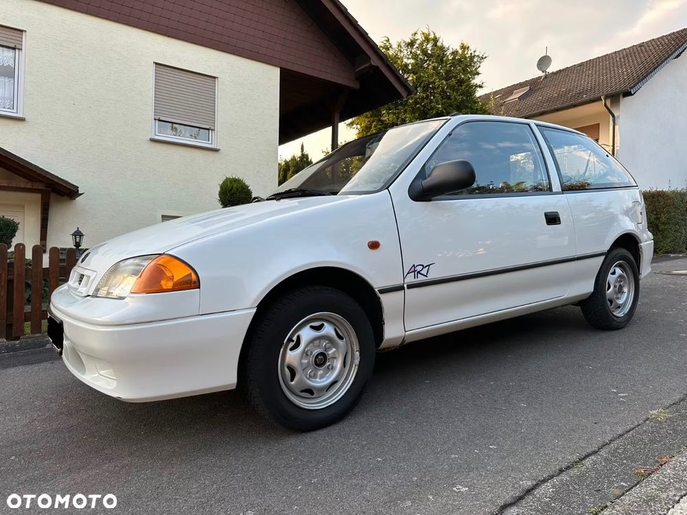 Suzuki Swift - 1