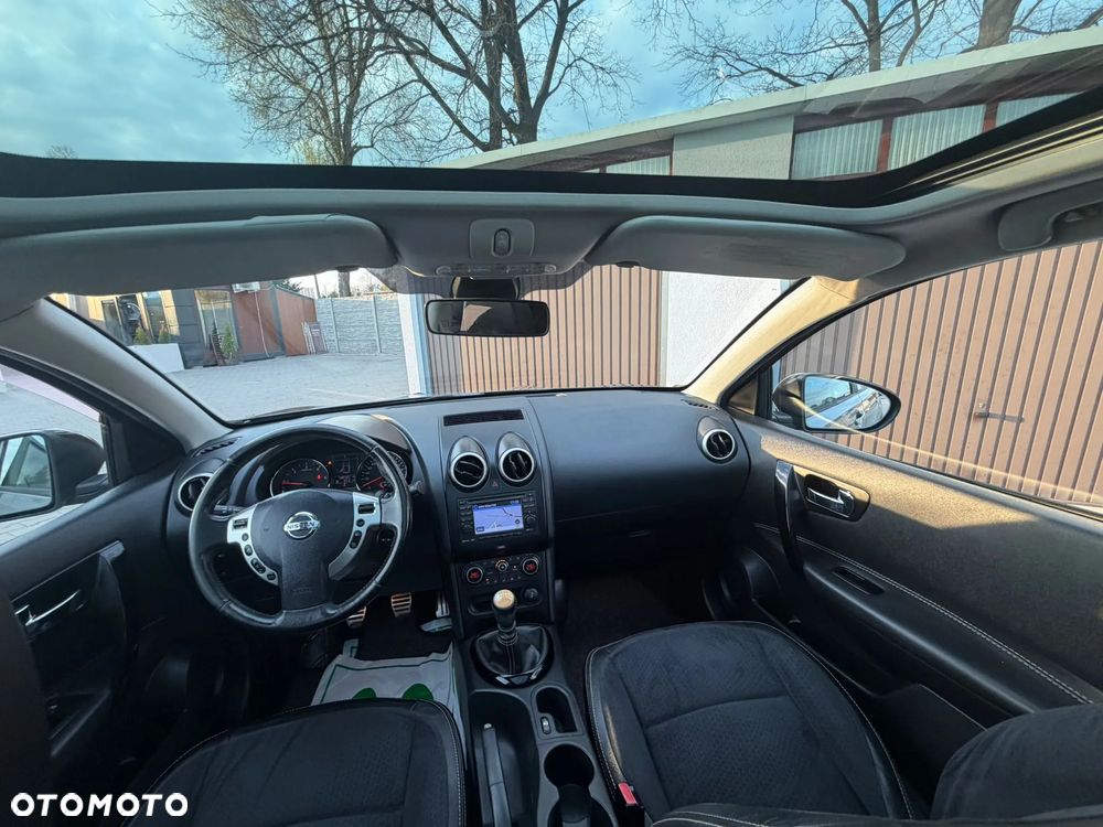 Nissan Qashqai 1.5 dCi N-Connecta - 24