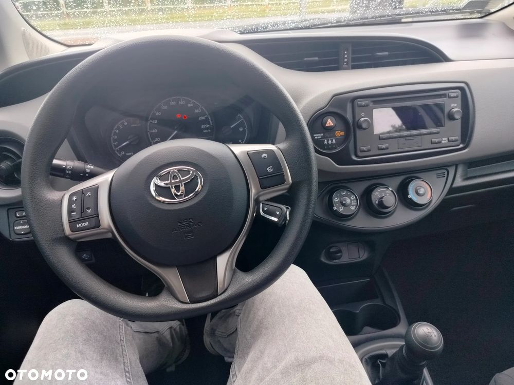 Toyota Yaris 1.0 Life - 13