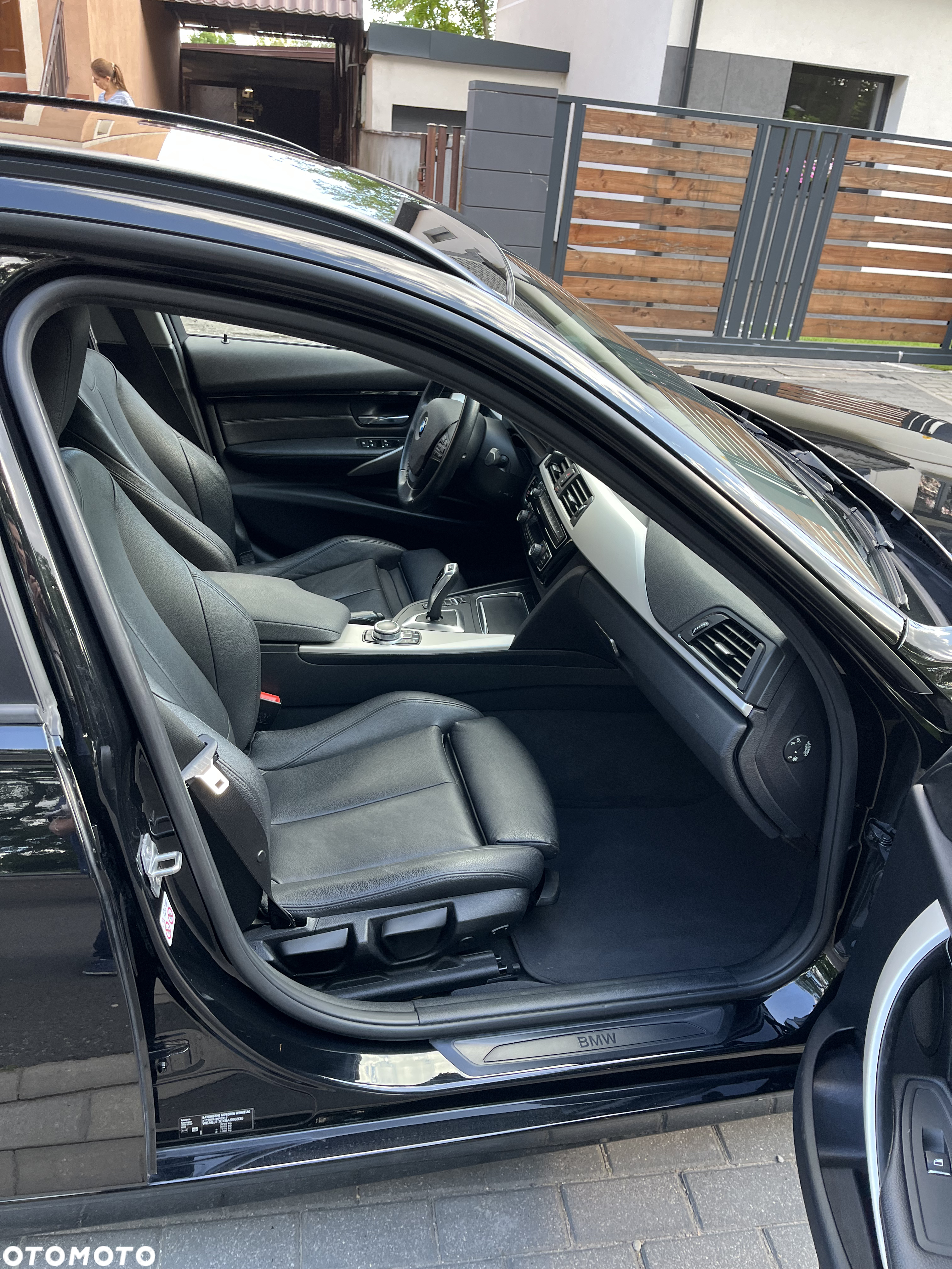 BMW Seria 3 320d xDrive Advantage - 25