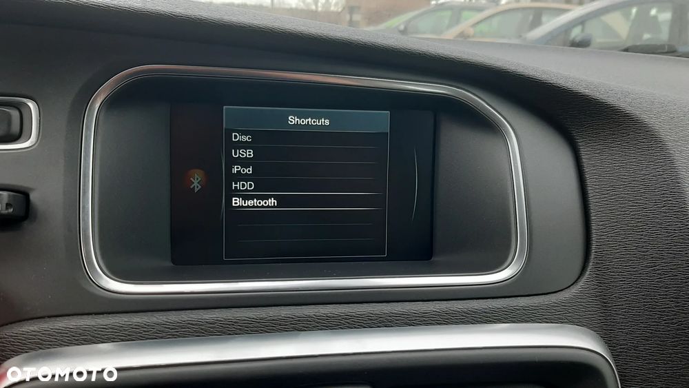Volvo V40 T4 Momentum - 5
