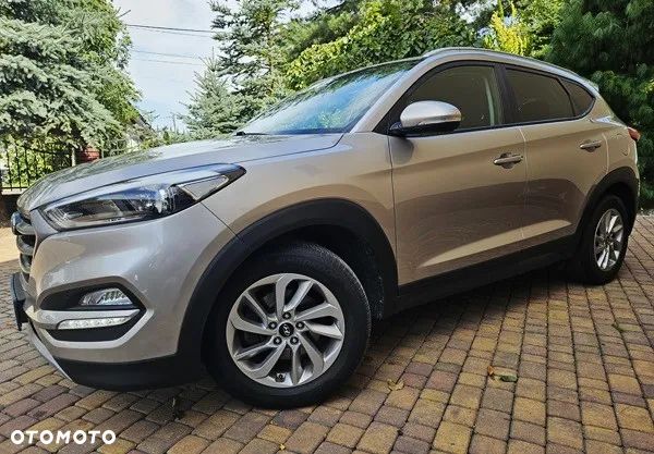 Hyundai Tucson - 2