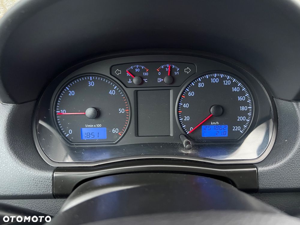 Volkswagen Polo 1.4 TDI DPF BlueMotion - 26