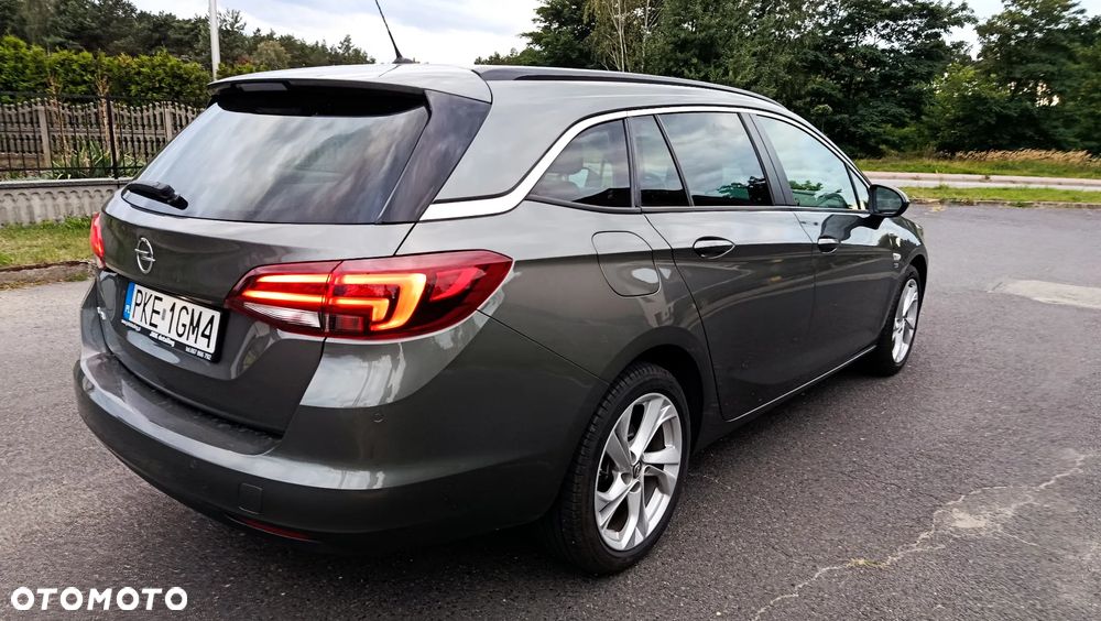 Opel Astra 1.4 Turbo 120 Jahre - 20