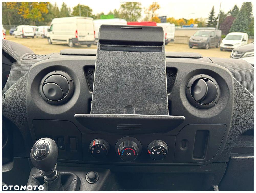 Renault Master L2H2 - 23