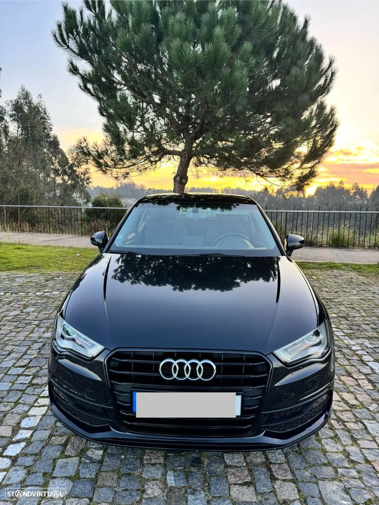 Audi A3 Sportback 1.6 TDI S-line - 2