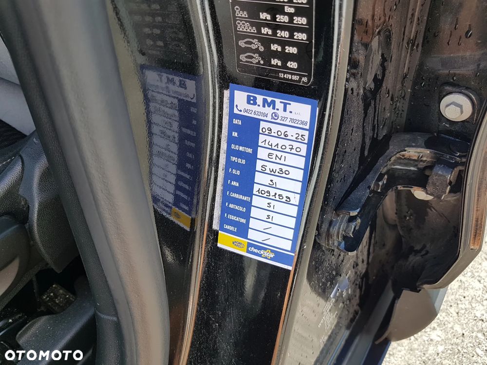 Opel Crossland X 1.5 CDTI Eco Design Line S&S - 17