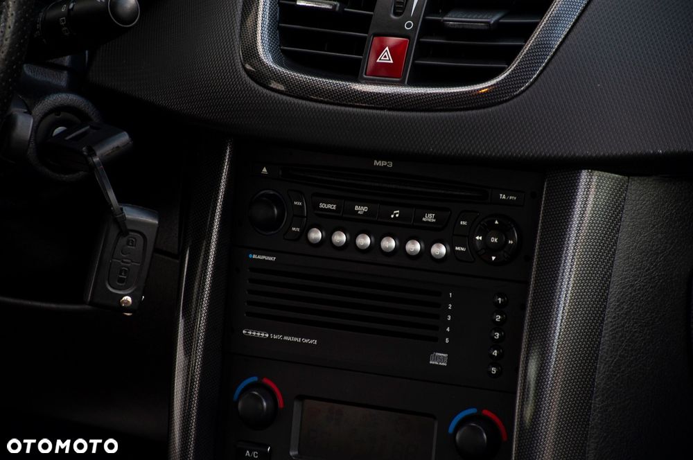 Peugeot 207 150 Turbo Platinum - 16