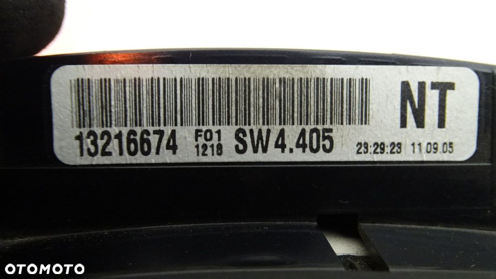 LICZNIK OPEL ASTRA H GTC 2.0T 13216674 - 4