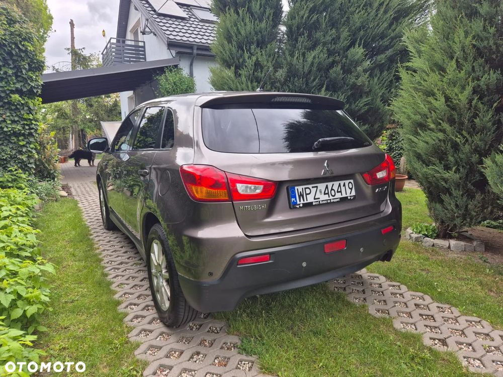 Mitsubishi ASX 1.8 DID Instyle NAVI 4WD AS&G - 9