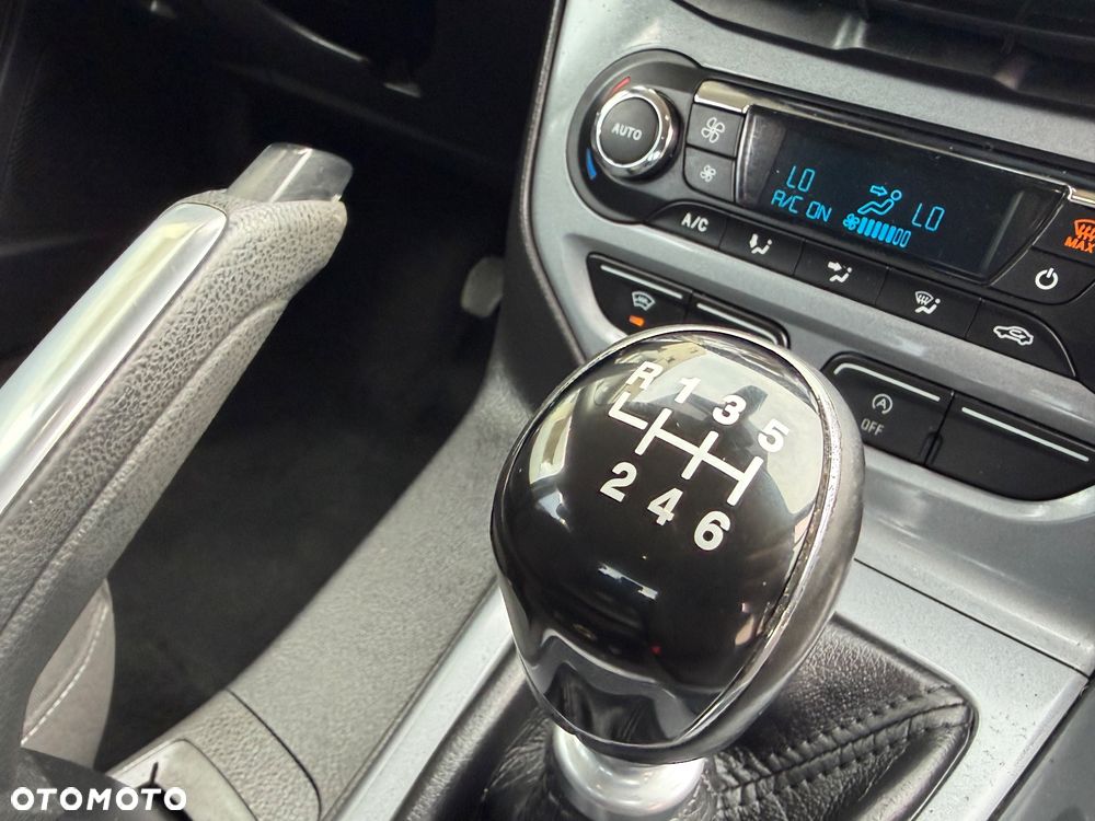 Ford Focus 1.6 TDCi Titanium - 28