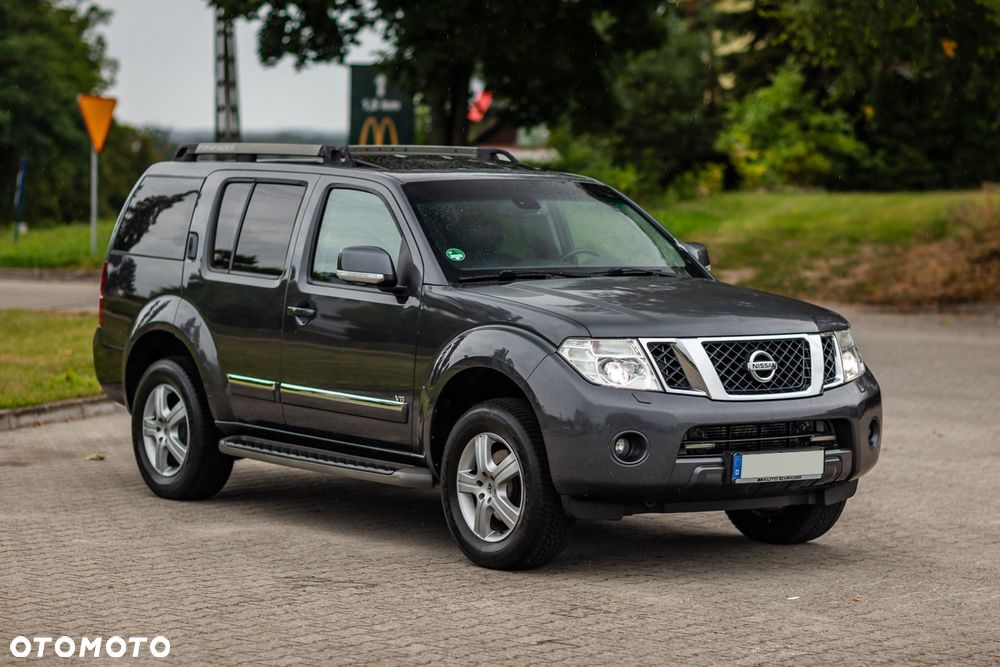 Nissan Pathfinder - 7