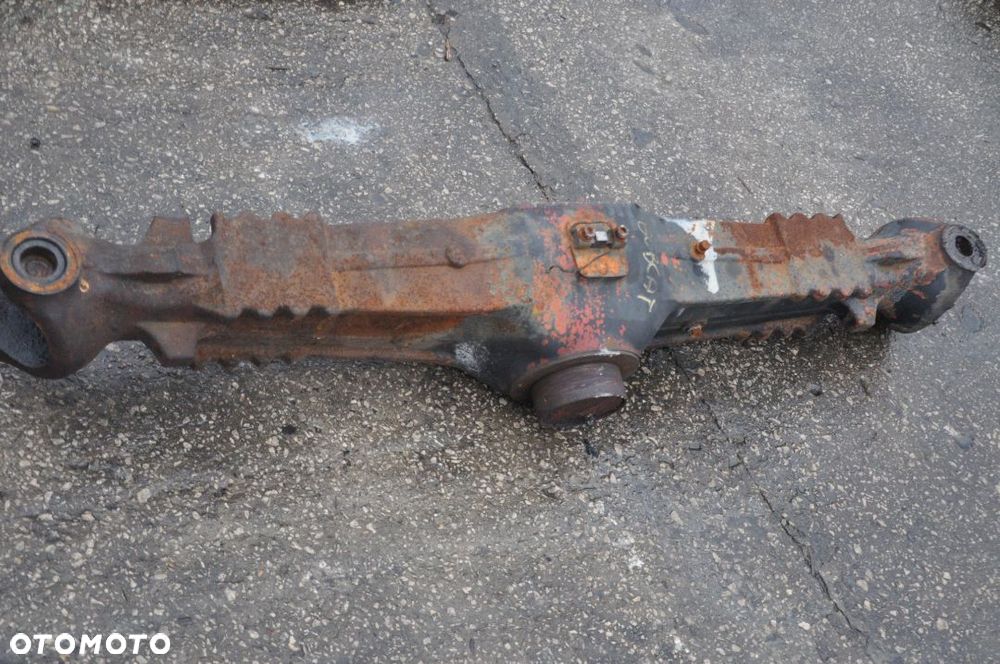 OBUDOWA MOSTU TYŁ BOBCAT T2556 24D3 / 11704 CARRARO