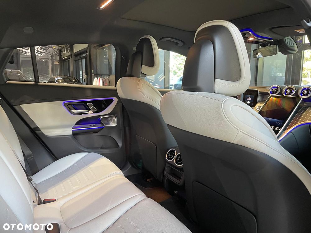 Mercedes-Benz GLC - 7