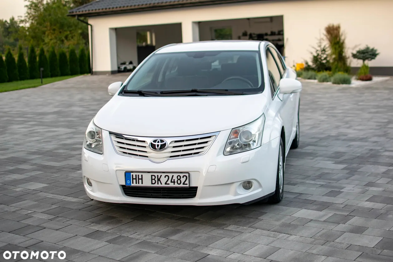 Toyota Avensis - 26