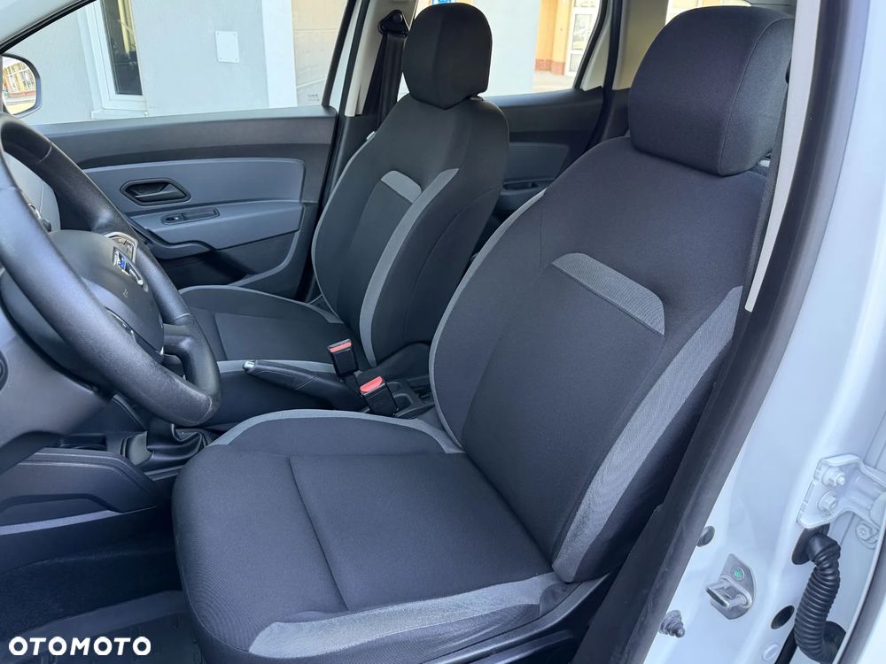 Dacia Duster - 32