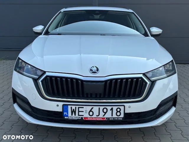 Skoda Octavia 2.0 TDI Ambition DSG - 3
