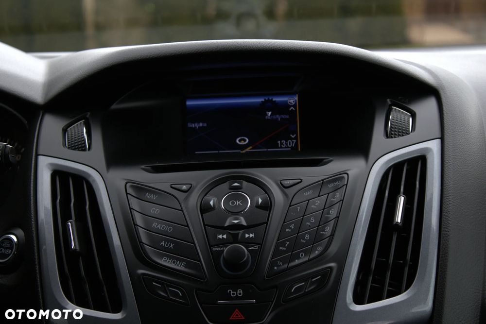 Ford Focus SW 1.6 TDCi DPF S&S Titanium - 33