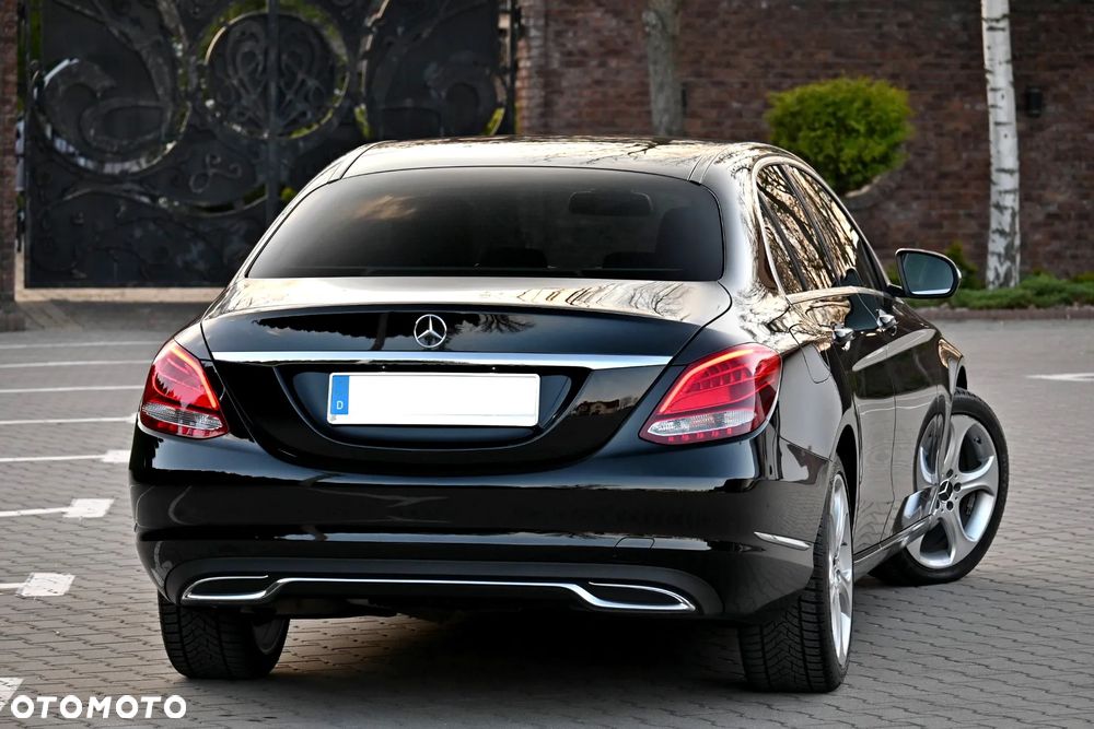 Mercedes-Benz Klasa C 200 Avantgarde - 21