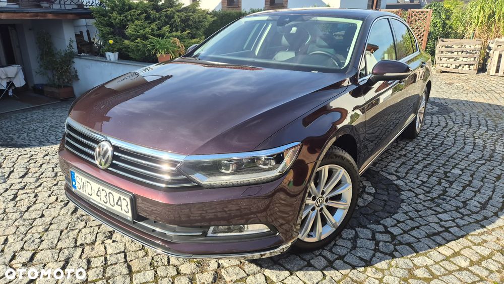 Volkswagen Passat 1.8 TSI BMT Highline - 1