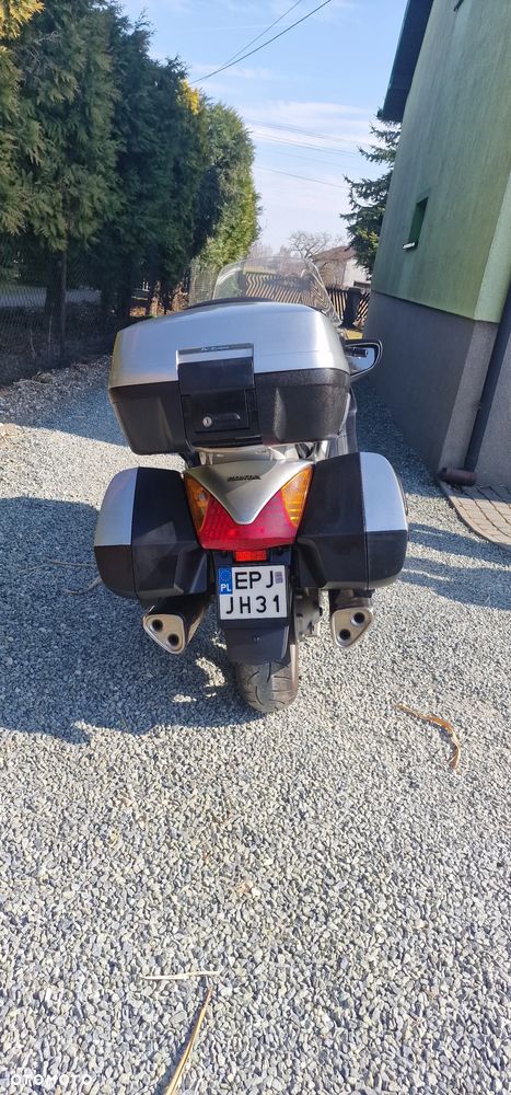 Honda ST - 6