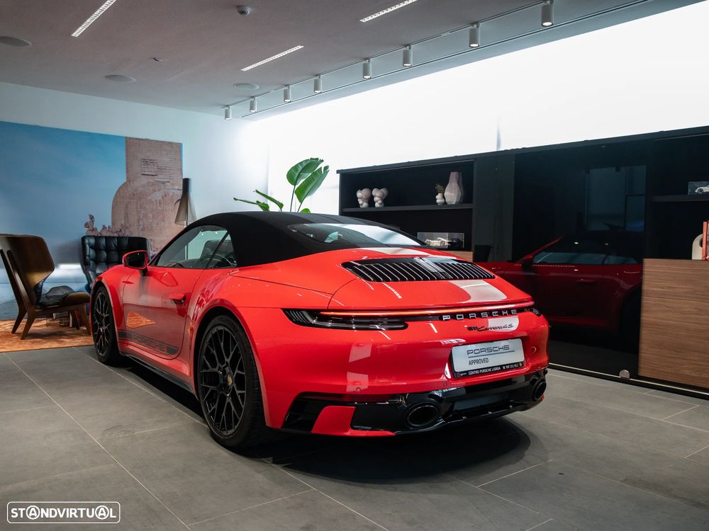 Porsche 911 (992) Carrera 4S PDK - 23