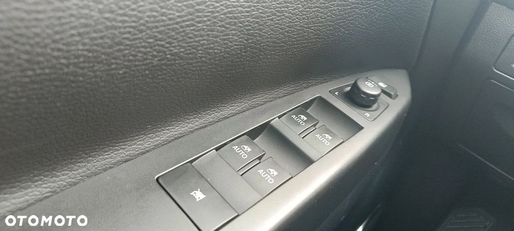 Opel Antara 2.2 CDTI 4x4 ecoFLEX Start/Stop Design Edition - 13