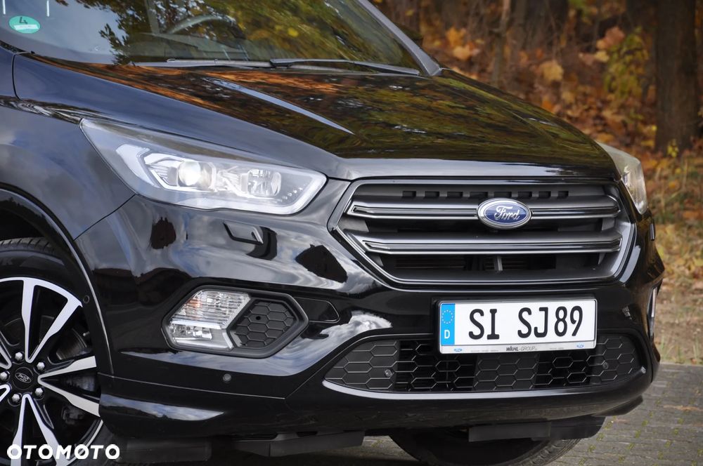 Ford Kuga 1.5 EcoBoost 2x4 Cool & Connect - 15