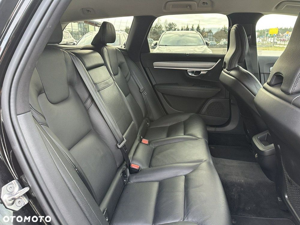 Volvo V90 - 19