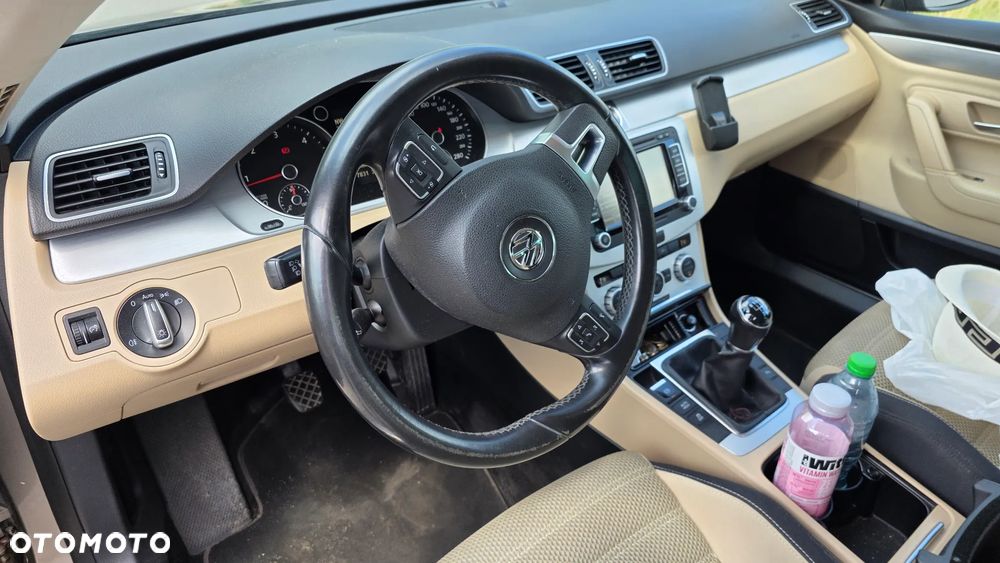 Volkswagen CC 2.0 TDI BlueMotion Technology - 11