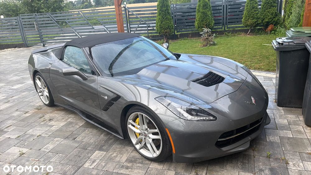 Chevrolet Corvette - 2