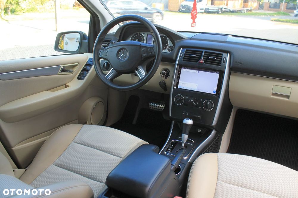 Mercedes-Benz Klasa B 170 Autotronic Special Edition - 27