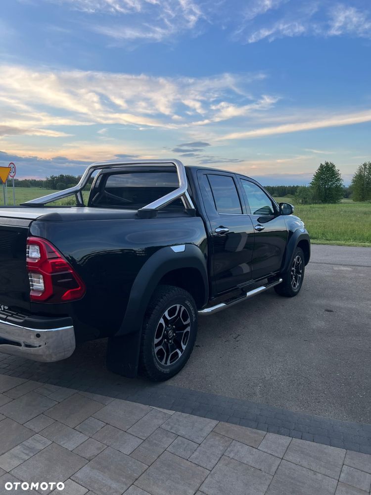 Toyota Hilux 2.8 D-4D Double Cab SR5 4x4 - 4