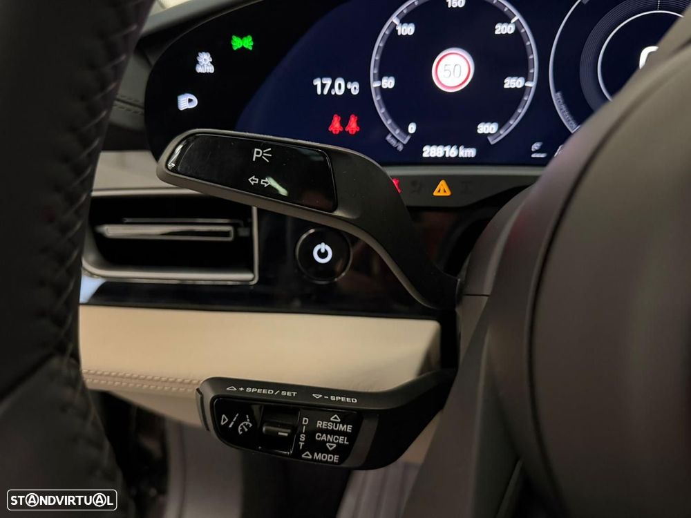 Porsche Taycan 4S - 22