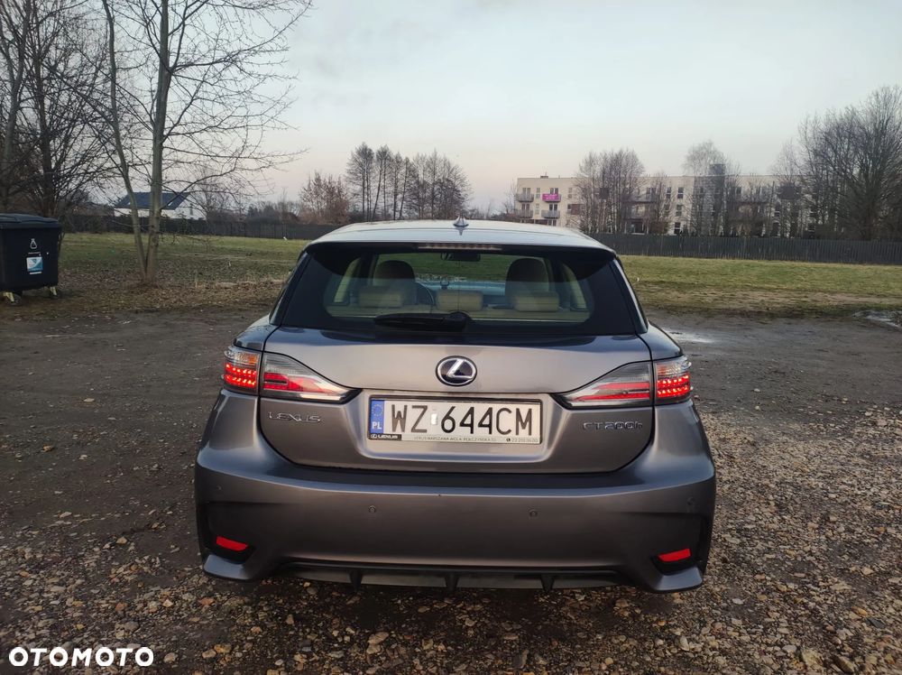 Lexus CT 200h Business - 9
