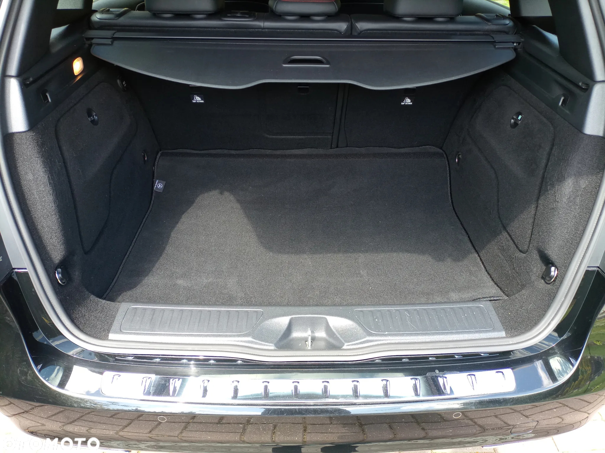 Mercedes-Benz Klasa B 180 AMG Line - 24