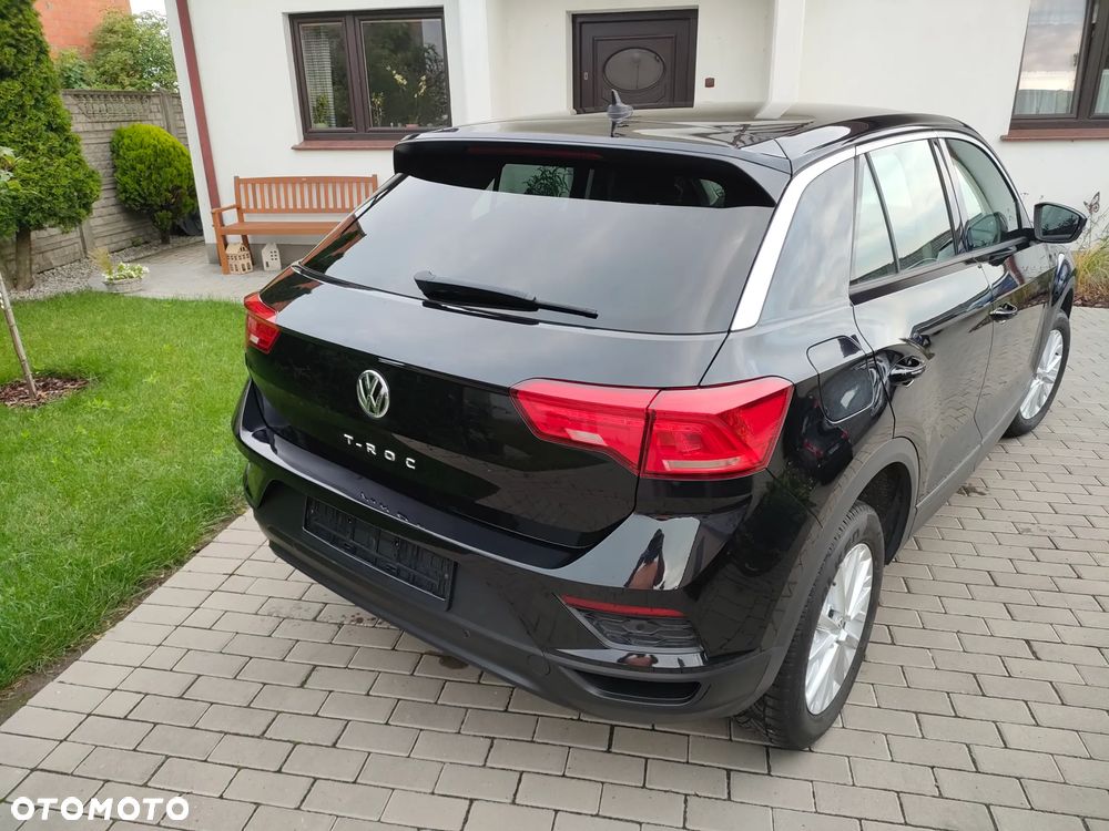 Volkswagen T-Roc - 9