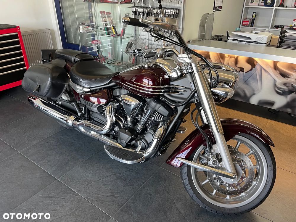Yamaha Midnight Star - 1