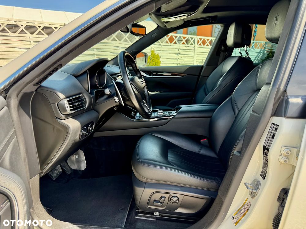Maserati Levante S Q4 - 8