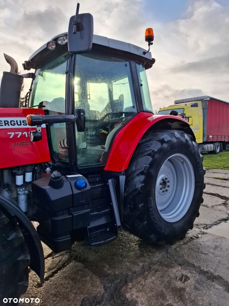 Massey Ferguson 7718 - 23