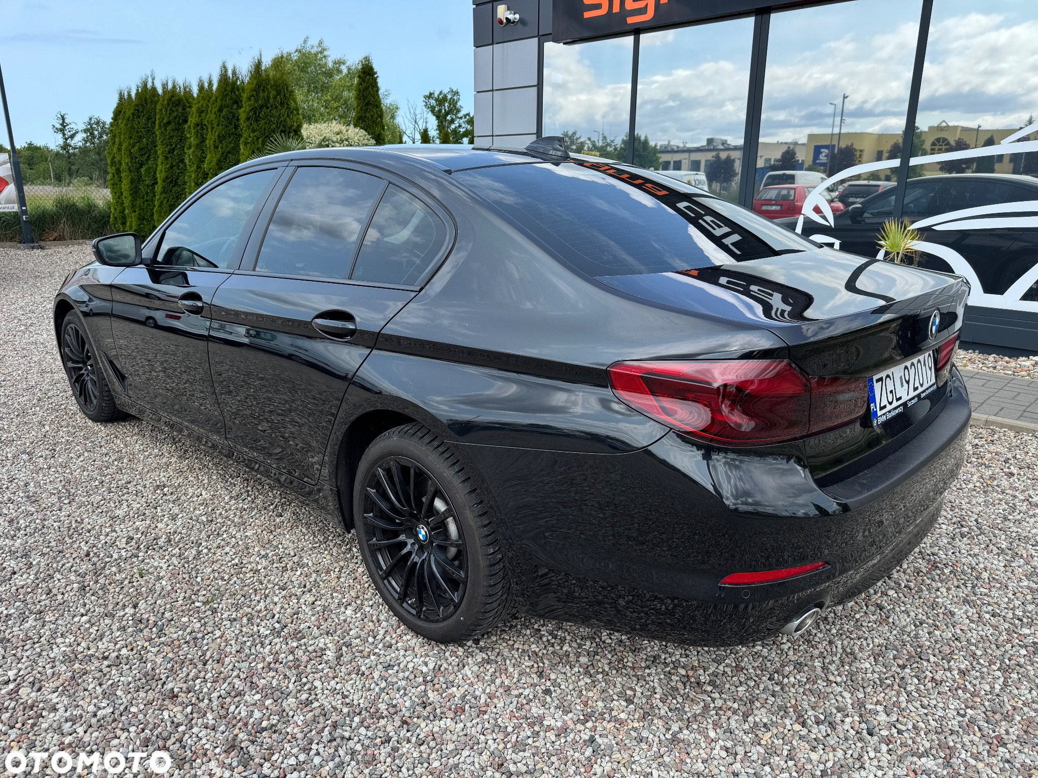 BMW Seria 5 520d Luxury Line - 4