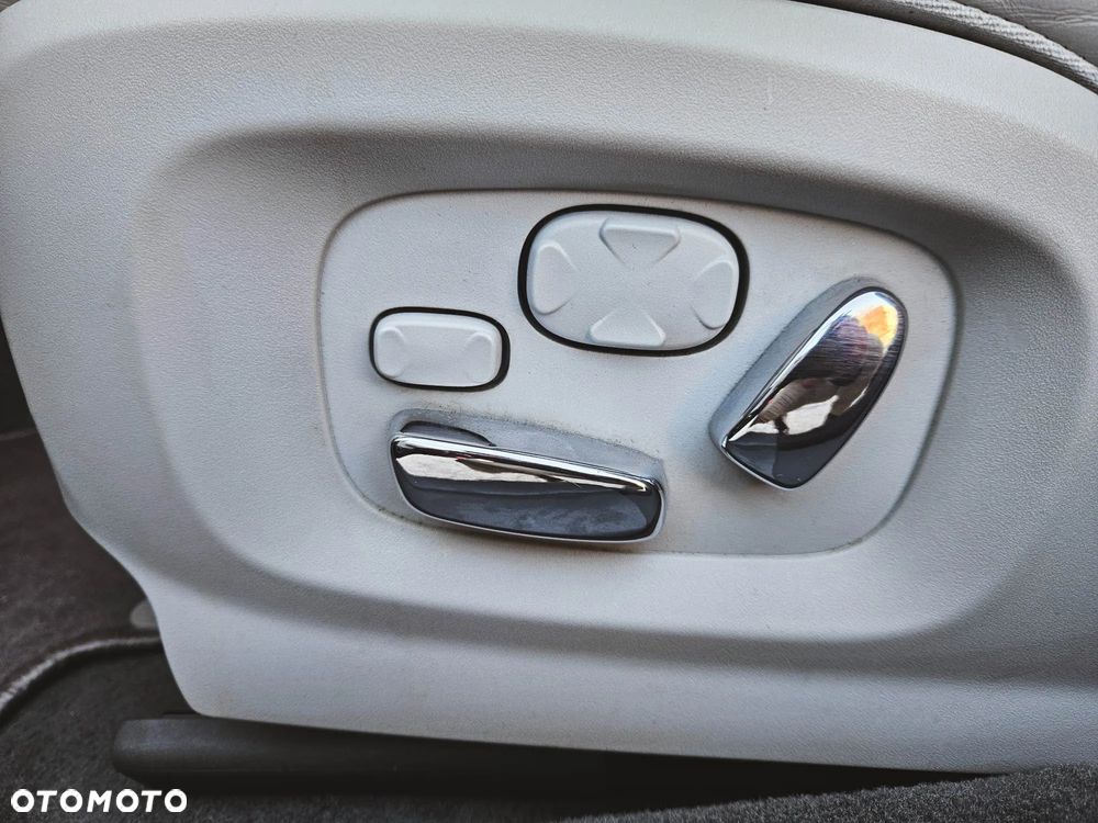 Jaguar XJ XJ8 4.2 - 23