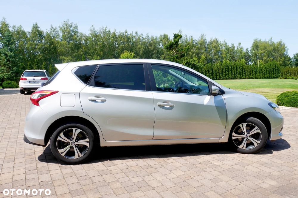 Nissan Pulsar - 12