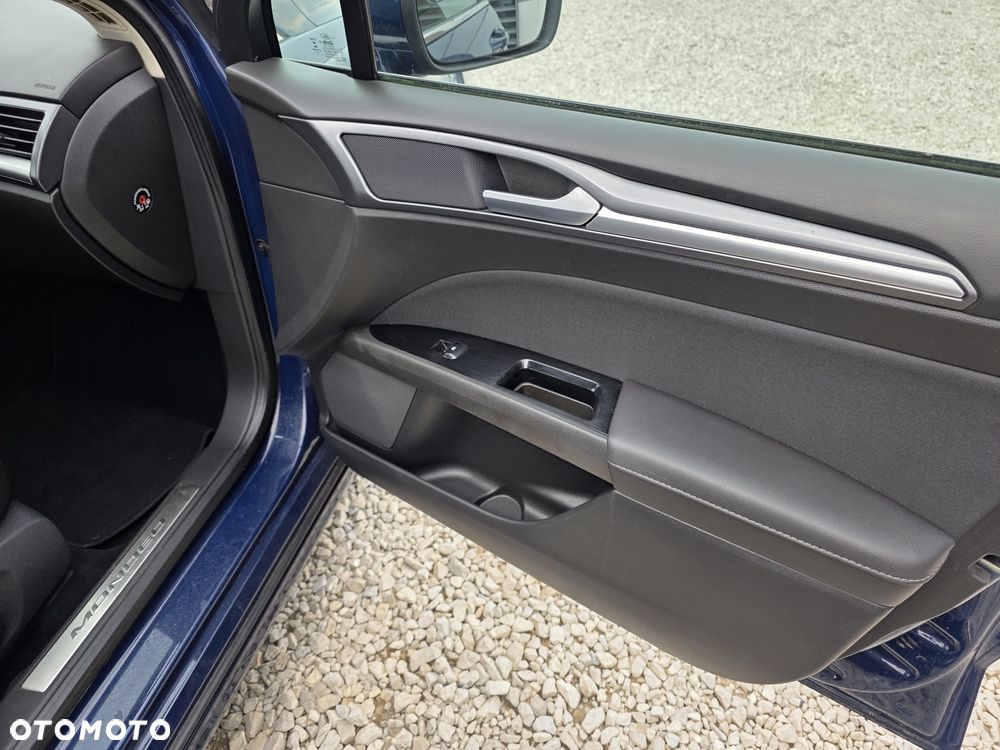 Ford Mondeo 2.0 TDCi STart-Stopp Titanium - 20
