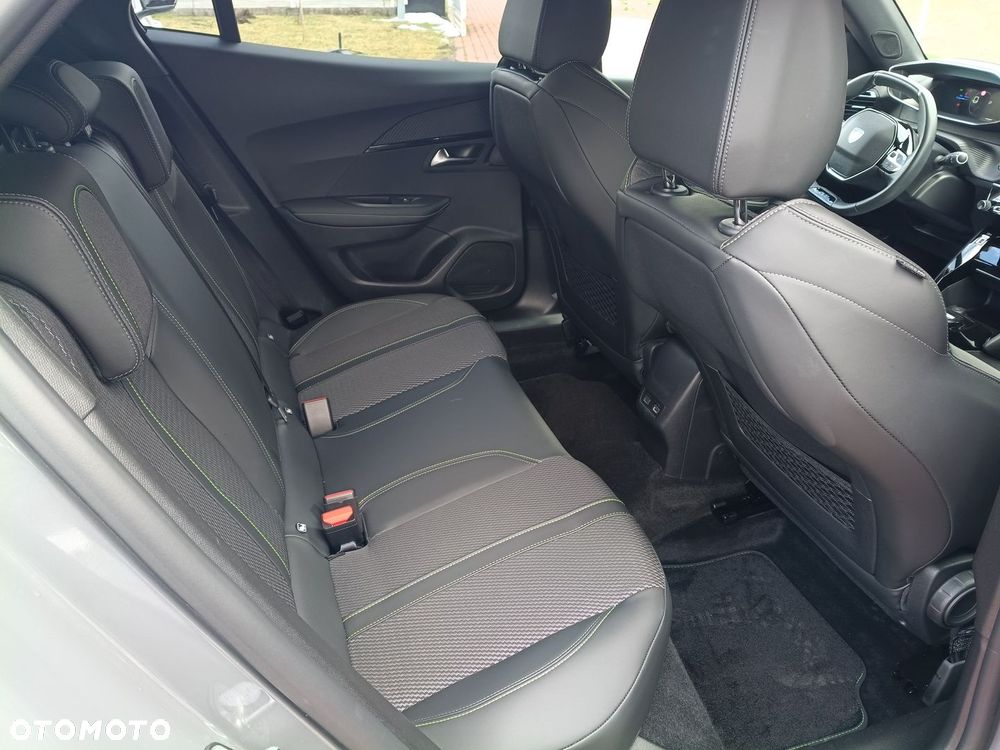 Peugeot 2008 - 9