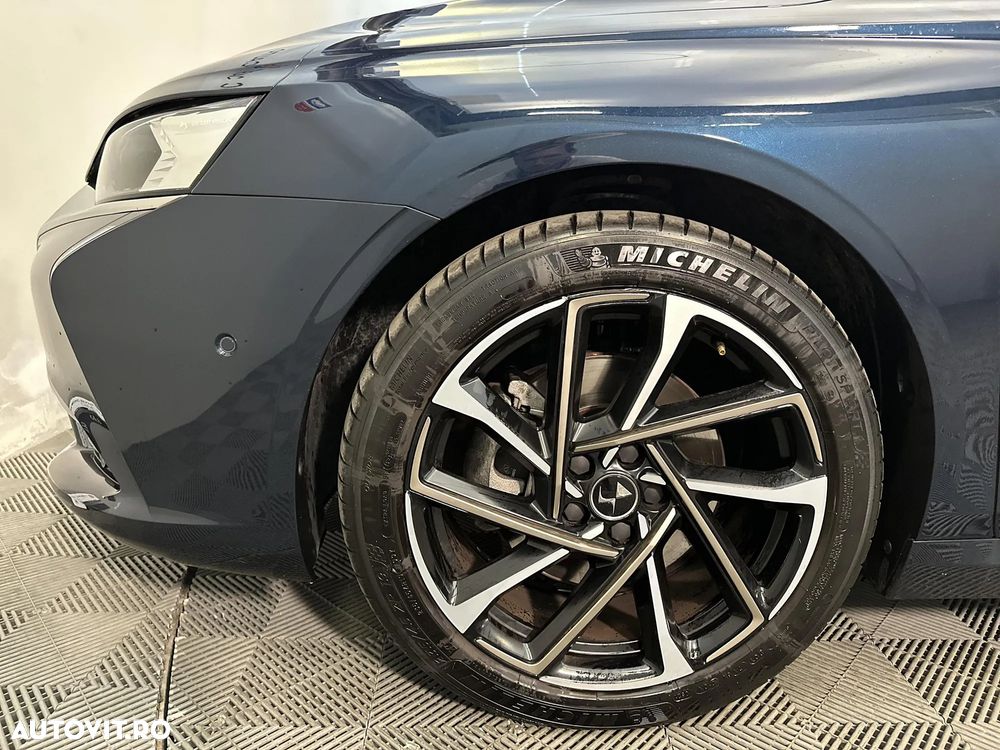 DS Automobiles DS 9 - 12