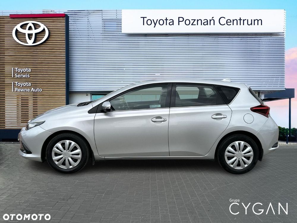 Toyota Auris 1.6 Premium - 2