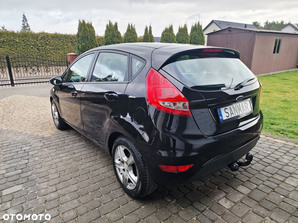 Ford Fiesta - 8