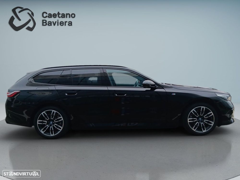 BMW 530 e Pack Desportivo M - 9